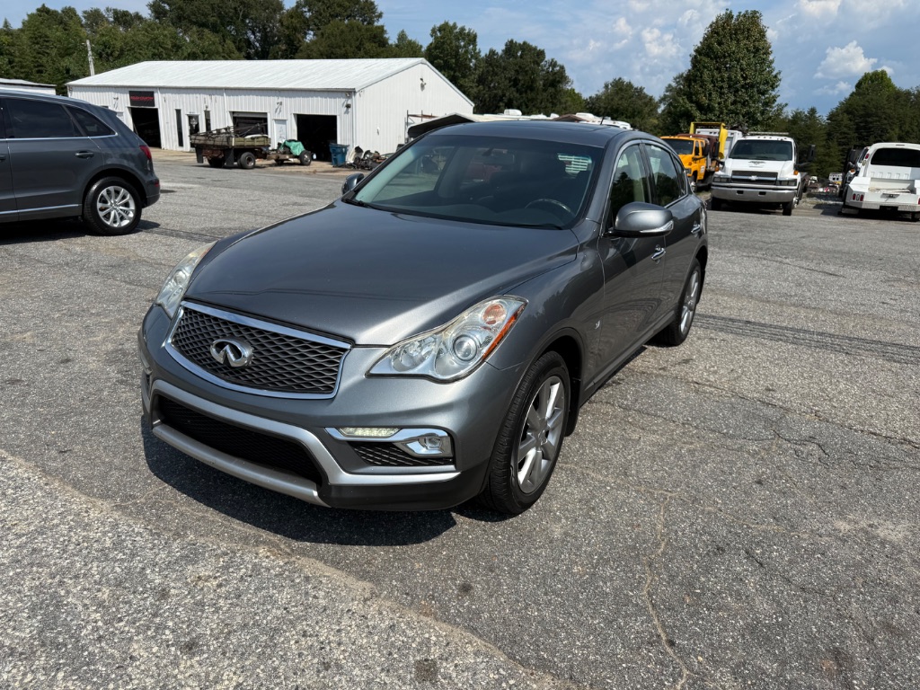 2017 INFINITI QX50 Base