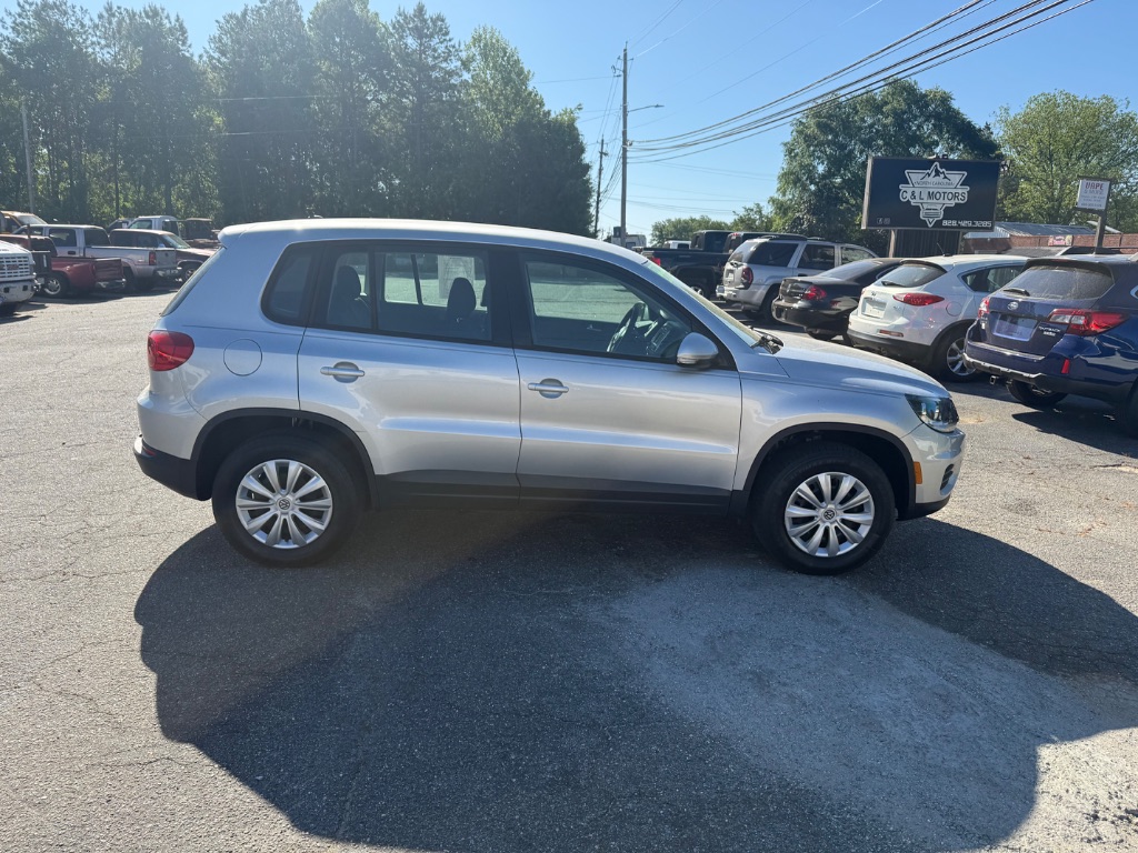 2018 Volkswagen Tiguan Limited Base - Photo 6