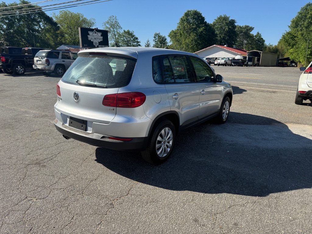 2018 Volkswagen Tiguan Limited Base - Photo 7