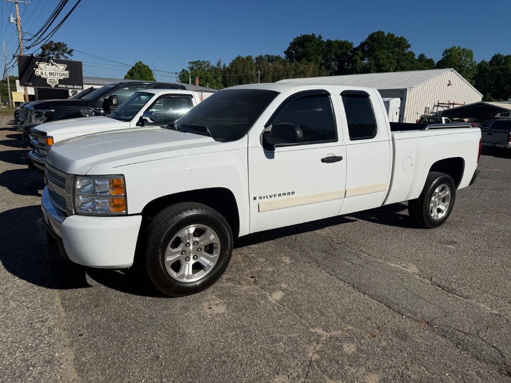 2007 Chevrolet Silverado 1500's photo